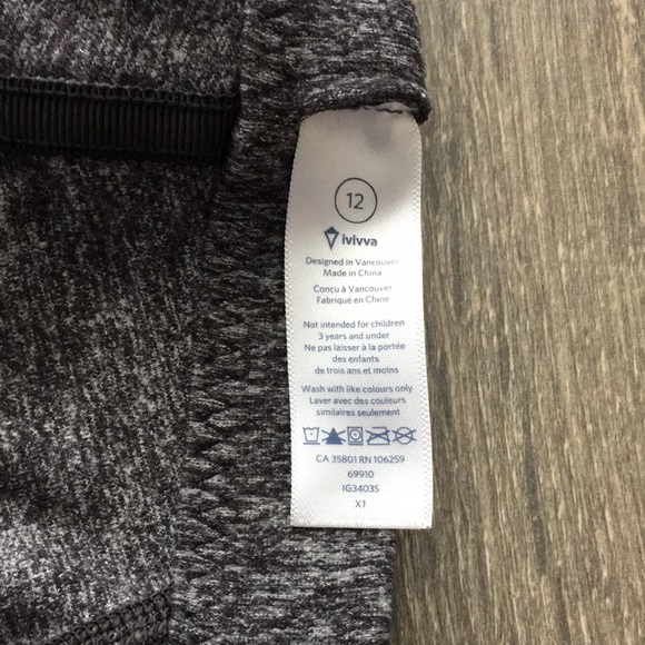 Ivivva by lululemon Four Count Shrug Wrap Hoodie - Picture 3 of 4